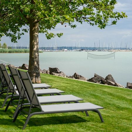 Kenese Bay Garden Resort & Conference Balatonkenese Exterior foto